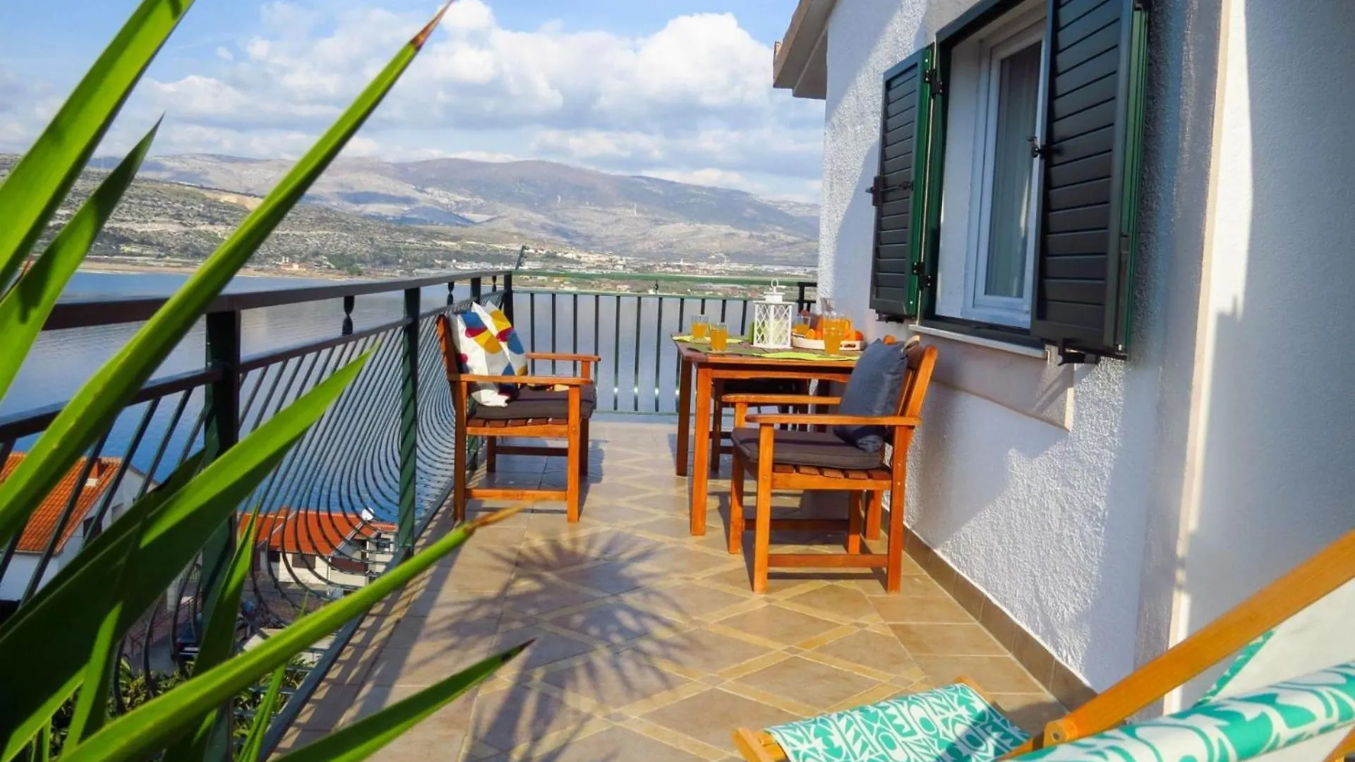 Apartments Anda Trogir 0*,  Croatia